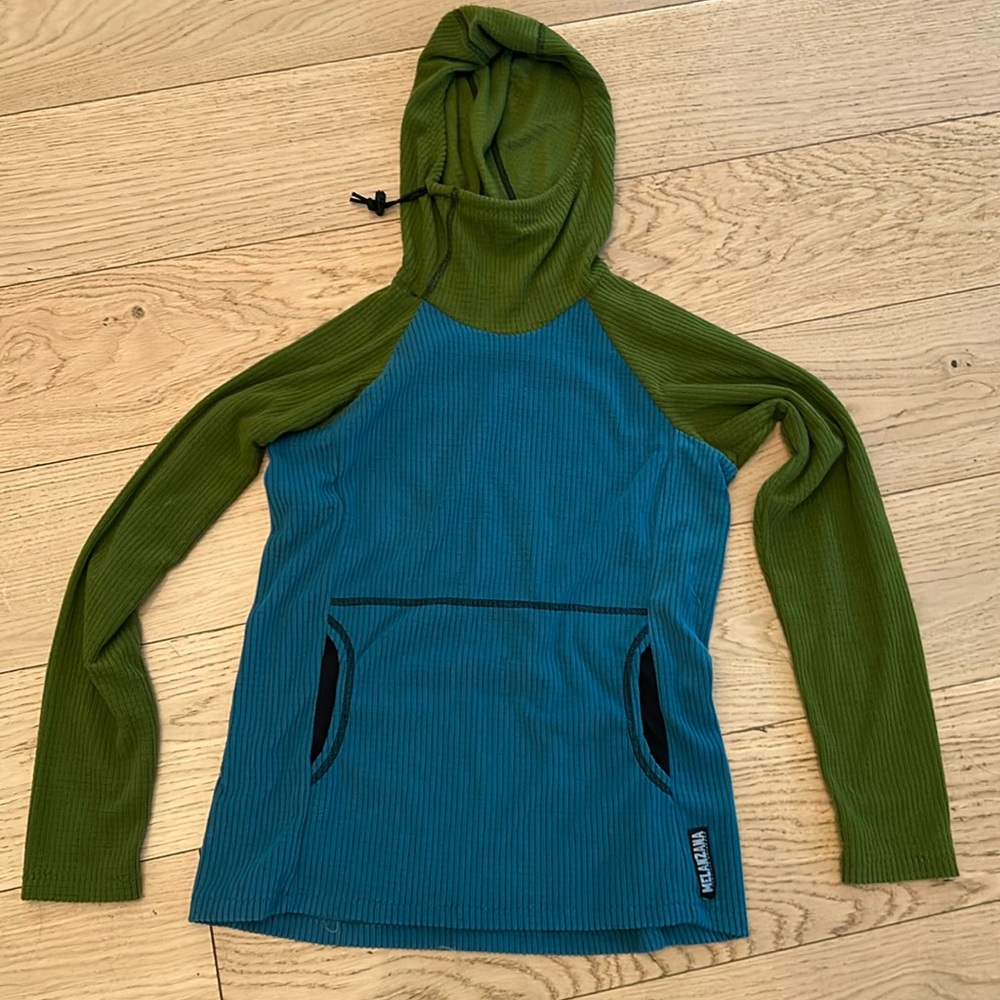 This item is a Melanzana hoodie in the color green and blue.